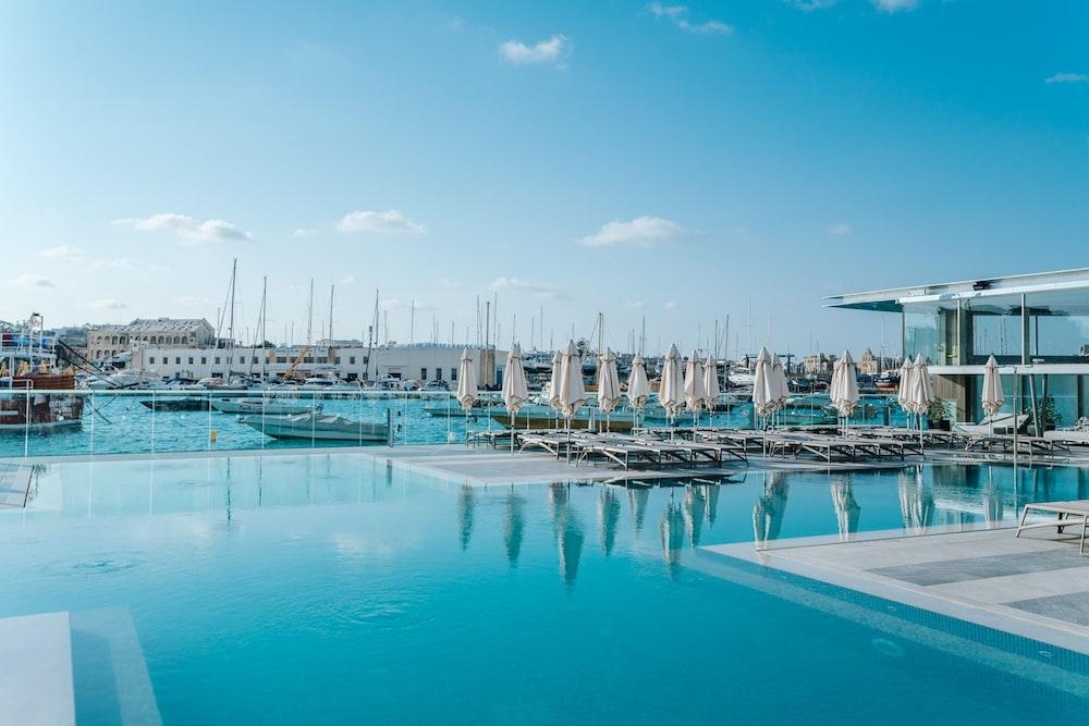 Bayview Hotel By St Hotels Gzira Esterno foto