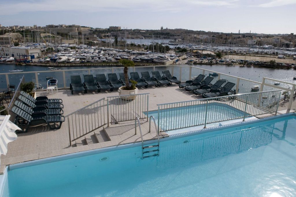 Bayview Hotel By St Hotels Gzira Esterno foto